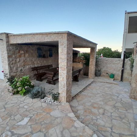 Apartments Jurjevic ノヴァリャ エクステリア 写真